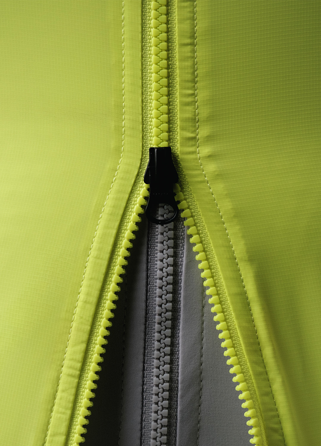 Men's Insulated Vest - LUMEN